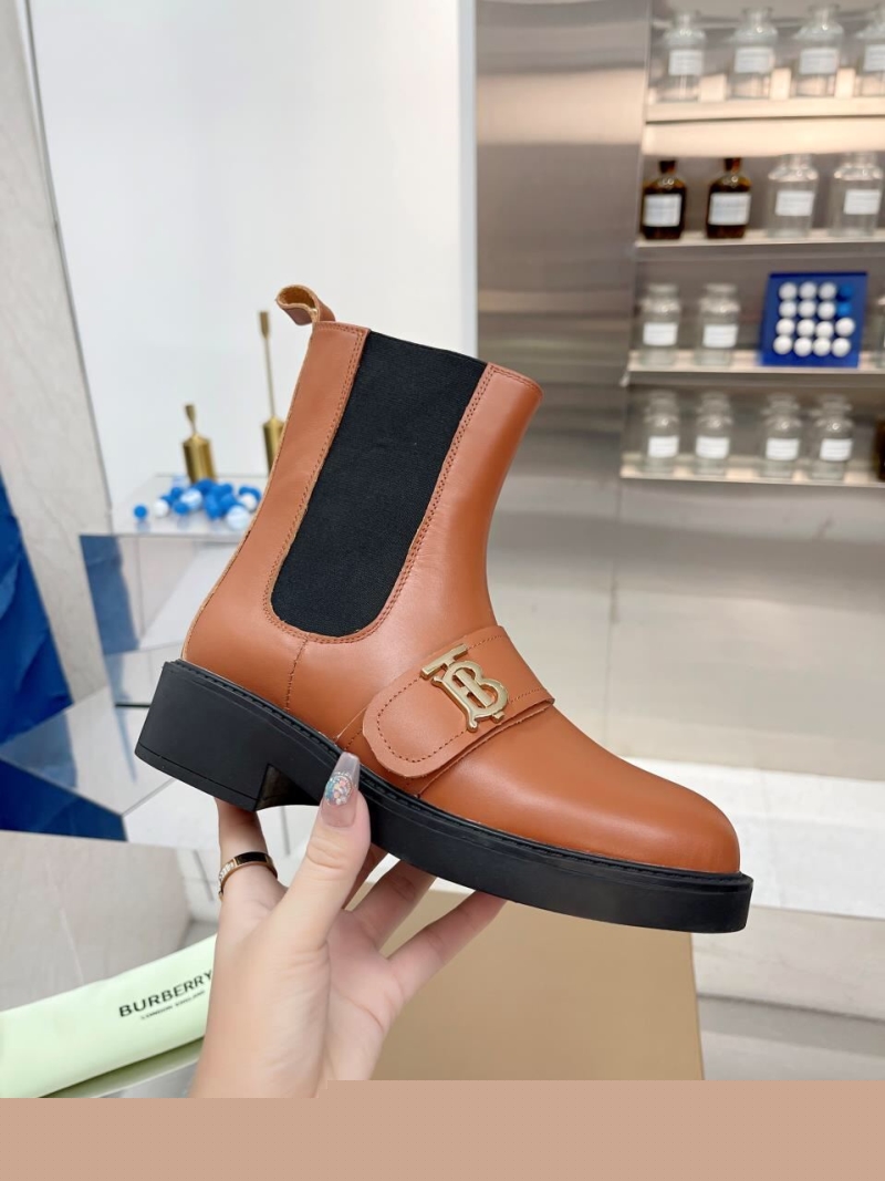 B**rry boots